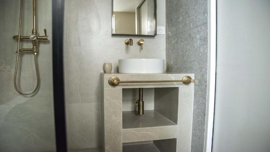 Studio A 15 A Proximite Tour Eiffel Appartamento